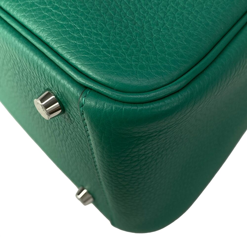 Hermès Lydie 26 Handbag - Picture 8 of 16